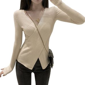 Sexy Criss-Cross Deep V-Neck Slim Sweaters Women Autumn Winter Long Sleeve Pullovers Ribbed Lrregular Hem Knitted Tops 211103