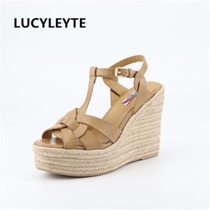 Lucyleyte estilo romano cunha com sandálias femininas pés Nude peixe peixe sapatos de borracha sole sexy 210619