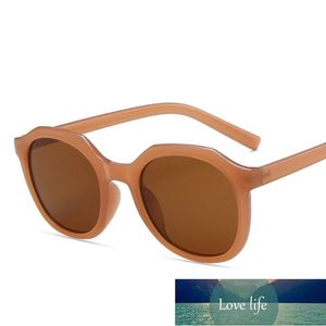 Neu eingetroffene kleine Sonnenbrille mit rundem Rahmen für Damen, modisch, Milchtee, Farbschutz, Sonnenbrille, Streetwear, UV400, Schutzbrille, Fabrikpreis, Expertendesign