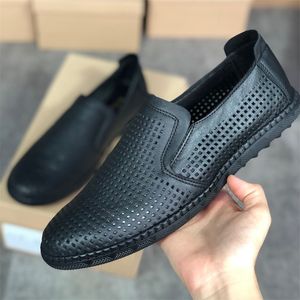 Alta Qualidade Designer Mens Vestido Sapatos Luas Luandeiros Condução de Couro Genuíno Deslizamento Italiano em Preto Casual Shoe Respirável Com Caixa 035