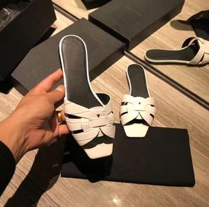 Designer Tribute Flat Sandals Women Leather Slides Slippers Square Toe Rubber Sole Woven Effect Fashion Shoes