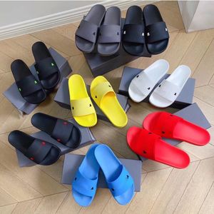 Högkvalitativa Luxury Slippers Mens Womens Designer Slides Classic Inomhus Sandaler Slide Sommar Mode Fritid Slipper Sandali Outdoor Wide Flip Flip Flops Sandal