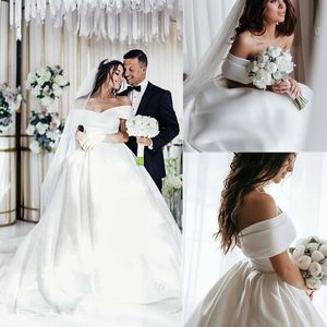 Princess Satin Vintage Off The Shoulder Bride Dresses Long Train White Ivory Wedding Ball Gown With Appliques 328 328