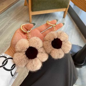 Key chain sunflower simple mink hair Cherry Blossom lovely Plush net red ins car bag Pendant2822