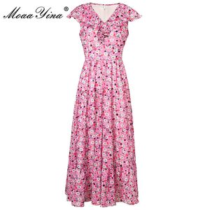 Fashion Designer Summer Women # 039; s Sweet Pink Floral print Abito con scollo a V Ruffles Slim Ladies Vacation Chiffon Abiti longuette 210524