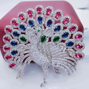 Duże Peacock Broszki Dla Kobiet Bouquets Clip Scarf Klamra Hidżab Piny Wielo- kolor kamienie Broszka Luksusowy Akcesoria ślubne