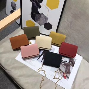 Baby Torby Dzieci Torebki Najnowsze Dziewczyny Mini Księżniczki Portfele Portfel Klasyczna Letter Klamra Nubuck Leather Łańcuch Torba Na Ramię Dla Dzieci Christmas Prezenty