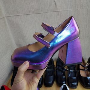 2024 Lady Real Patent Leather Sexy Ladies Dress Shoes 8.5cm Chinky High Heel Platform Sandaler Square Toes gifta sig med Jane en-linje Buckle Wedding Party Hook Loop