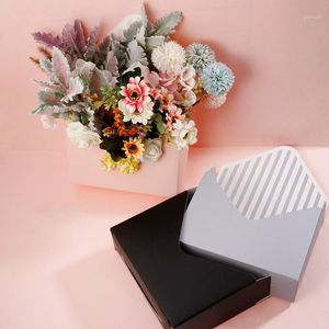 Kreativt kuvert Fold Flower Storage Box Bröllop Förlovning Party Decor Polka Dot Stripes Tryckt Paperboard Förpackning Wrapping