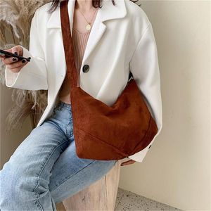 Solid Color Crossbody väskor axel messenger väska kvinnliga handväskor och plånböcker 2020 designer vinter för kvinnor casual tote mode