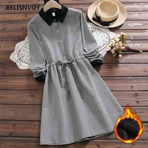 Winter Warm Soft Thick Plaid Dress For Women Casual Mori Girl Retro Turn-down Collar Lace Up Vestidos Mujer 210520