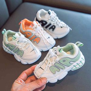 Moda ayakkabılar 2022 Çocuk Sonbahar Çocuk Spor Stil Sneakers Erkek Nefes Koşu Kızlar Casual Sneakers Yeni