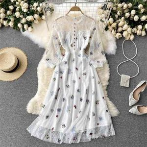 Women Fashion Summer Round Neck Embroidery Gauze Holiday A-line Dress Clothes Vestidos De Mujer S672 210527