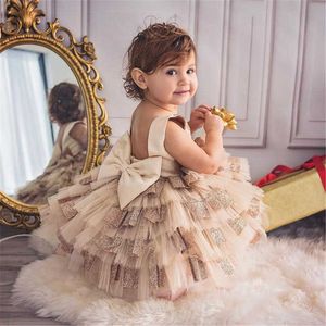 Formalne dzieci Baby Girl Princess Dress Rękawów Back Bowless Backless Birthday Wedding Party Tutu Dress Ruffles Warstwowa sukienka 6m-5Y Q0716