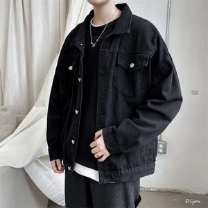 Czarny Denim Krótka kurtka Mężczyźni Dżinsy Płaszcze Casual Wiatrówka Kieszenie Kombinezony Bombowiec Streetwear Mężczyzna Odzież Odzież 210928