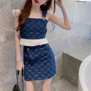 Korea Chic Garnitur Lato Słodkie Śliczne Denim Sling Ruffles Crop Top + Moda Mini krótkie spódnice Slim Dwa kawałek zestaw 210519