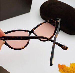 Modedesigner-Damensonnenbrille 740, klassische Cat-Eye-Brille mit kleinem Rahmen, Kreuzhohl-Feature-Design, Anti-UV400-Schutz