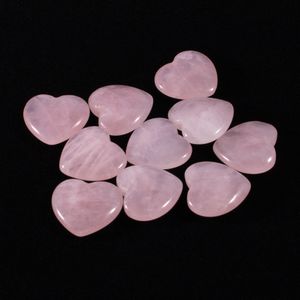 Natural Heart Turquoise Rose Quartz Stone Love Naked Stones hjärtan Ornament Handhandtag Diy Halsband Tillbehör 20mm