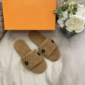 2021 Luxurys Designers Women Slippers Wool Slide Winter fur Fluffy Furry letters Sandals Warm Comfortable Slides Fuzzy Girl Flip Flop black brown flat Slipper