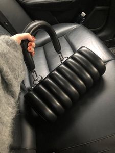 Parmak Çanta toptan satış-Yüksek kaliteli moda düz renk niş tasarım siyah parmak çantası tek omuz çanta çanta