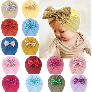 Bomull Solid Färg Sequin Bow Turban Mössor Nyfödda Baby Sweet Beanie Caps Flickor Fotografi Props Soft Hat Toddler Barn utomhus Mössor H