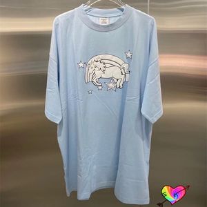 カジュアルな刺繍ユニコーンTシャツ男性女性1：1高品質レインボーティーバック限定版ロゴトップス