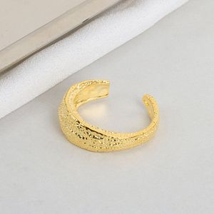 Kvinnors Ren Silver Ring Girls Conve Convex Gold Folie Wrinkle Paper Style Enkel för kvinnor J28F