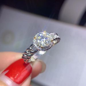 Flashing Moissanite Gemstone dla Kobiet Okrągłe Klejnot Naturalny 925 Sterling Silver Błyszczący Lepsze niż Diamond Engagement Prezent