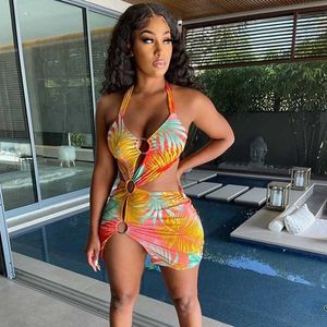 Beach Printed Sexy Two Piece Set Women Skirt and Halter Crop Top Clubwear Hollow Out Vacation Outfits Bodycon 2 Piece DrSets X0709