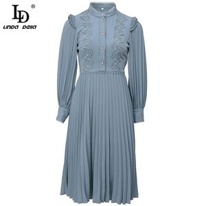 Lato Kobiety Vintage Midi Dress Moda Designer Damska Blue Lace Lampion Rękaw Dorywczo Wakacje Plisowane sukienki 210522