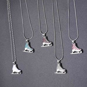 Skyrim 3D Crystal Ice Skate Figure Skating Pendant Skater Necklace Sliver Color Long Necklaces Jewelry for Teens Girl Women Gift Y0301