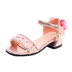Sommarbarn skor Stora tjejer Sandaler Sequins Crystal Bow High Heels Princess Dance Sandals för Kids Girls 210713