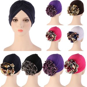 Mujeres Hijab Floral India Hat Flower Stretchy Beanie Turban Bonnet Quimio Cap para pacientes con cáncer Lady Bandanas African Head Wrap