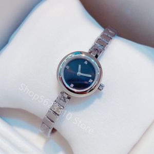 Классические женщины платье кварцевые часы мода мини-дизайн наручные часы изысканные часы старшие ювелирные изделия партия маленькие часы женские браслет