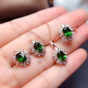 Grön Crystal Emerald Gemstones Smycken Satser för Kvinnor 18K Rose Gold Color Stud Örhängen Hängsmycke Halsband Bijoux Party Gifts