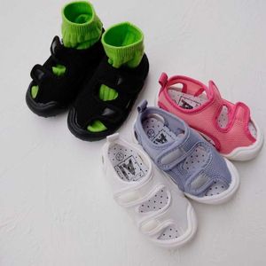 Ankunft Sommer Baby Sandalen Jungen Mädchen Casual Sport Strand Mesh Sandalen für Kinder Flache Weiche Sohle Kinder Kleinkind Schuhe 210713