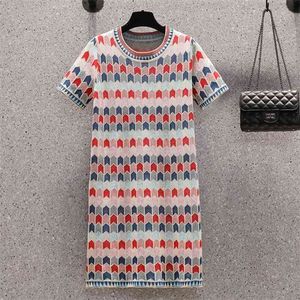 夏の女性の幾何学的プリントニットドレス韓国のエレガントなOネック半袖カジュアルミニ210519