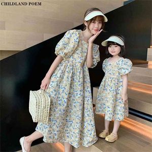 Abiti da mamma e figlia Abiti estivi per la famiglia Abiti floreali Mommy And Me Mom Girls Dress Outfits 210724