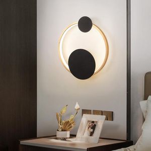 Vägglampa Minimalistisk LED-inredning för vardagsrumsdekoration Bedside Modern Sconce Inomhusbelysning Ljusarmaturer