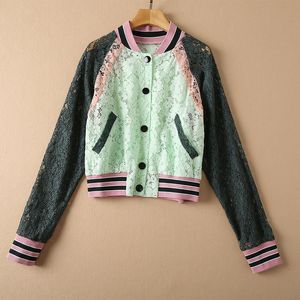2021 Fall Autumn Long Sleeve Round Neck White / Green Contrast Color Lace Panelled Jacket Elegant Casual Short Slim Outwear Baseball Coats 21O110923
