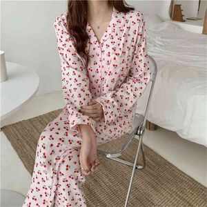 Todos os jogos femininos doces chique impresso cerejas sleepwear solta homewear meninas elegantes senhora pijama conjuntos 210525