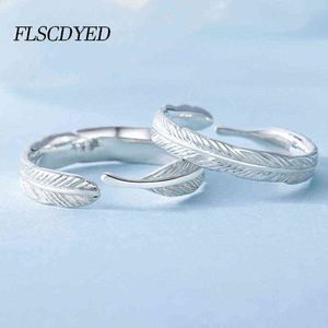 FLSCDYED Adjustable Ancient Round Shape Feather Silver Color Rings For Women Men Engaged Couples Ring Jewelry Girl Accessories G1125