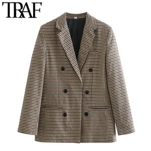 Traf女性のファッションオフィスを着用ダブルブレストドプレイヤーブレザーコートビンテージ長袖ポケット女性の上着シックトップ210415