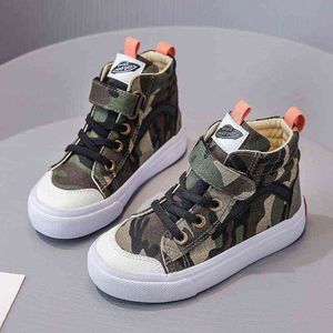 2021 Nya Märke Boys Casual Shoes Army Green Fashion Children Boots Cool Boy Girl Outdoor Military Camouflage Footwear E08067 G1210
