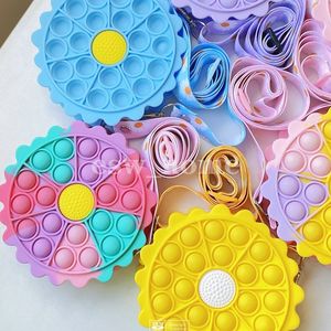 Party Favor fashion pop Push Bubbles Toys Sun Flower Coin Purse Children Wallet Ladies Bag Silica Gel Simple Dimple fidget Toy