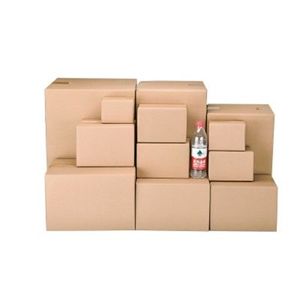 10st parti Corrugated Papper Box Flygplan Kartong Presentförpackning Box T shirt Paket Hard Y0712