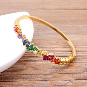 New Fashion Bracciale in oro Braccialetti Femme Cristallo Rame Zircone Braccialetti per le donne Fascino Arcobaleno Gioielli Festa di nozze Regalo Q0717