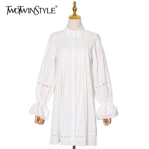 TWOTWINSTYLE White Basic Loose Dress For Women Lapel Puff Long Sleeve Casual Shirt Dresses Female Fashion Clothing Autumn 210517