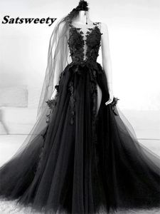 Gothic Black Prom Klänningar Sexig Backless High Side Split A-Line Evening Dress Lace Formal Party Gowns With Veil Robe de Soirée