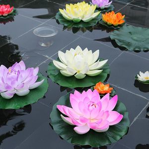 10 st Floating Lotus Blandad Färg Konstgjord Blomma LifeLike Vatten Lily Micro Landskap För Bröllop Pond Garden Fake Plants Decor